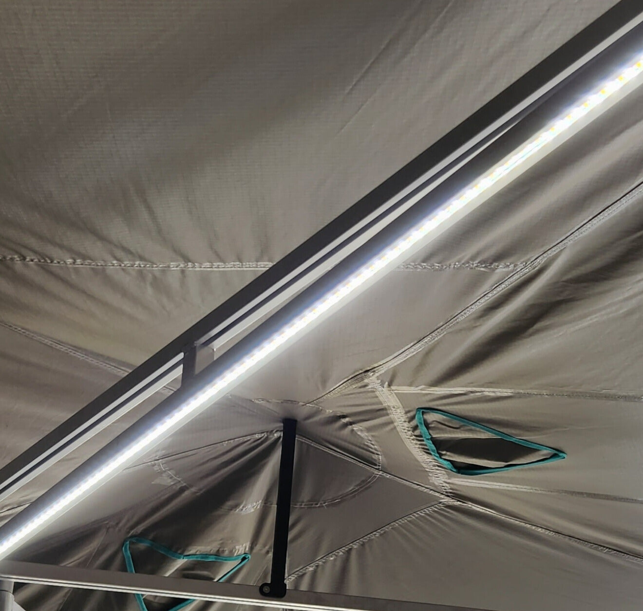 3 Strip Tri-Colour Led Awning Light Kit (3SAHK3)